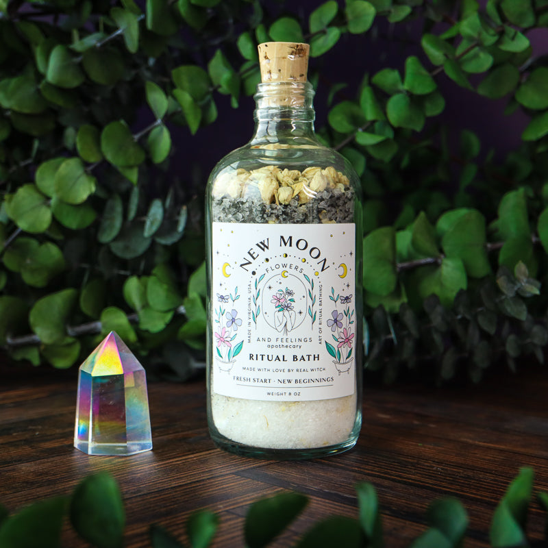 New Moon Ritual Bath by Flowers & Feelings