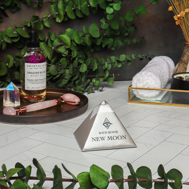 Intentional Life Bath Bomb: New Moon