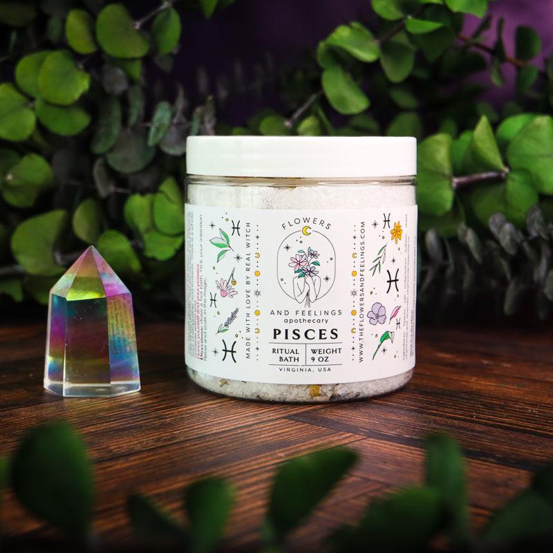 Pisces Ritual Bath by Flowers & Feelings