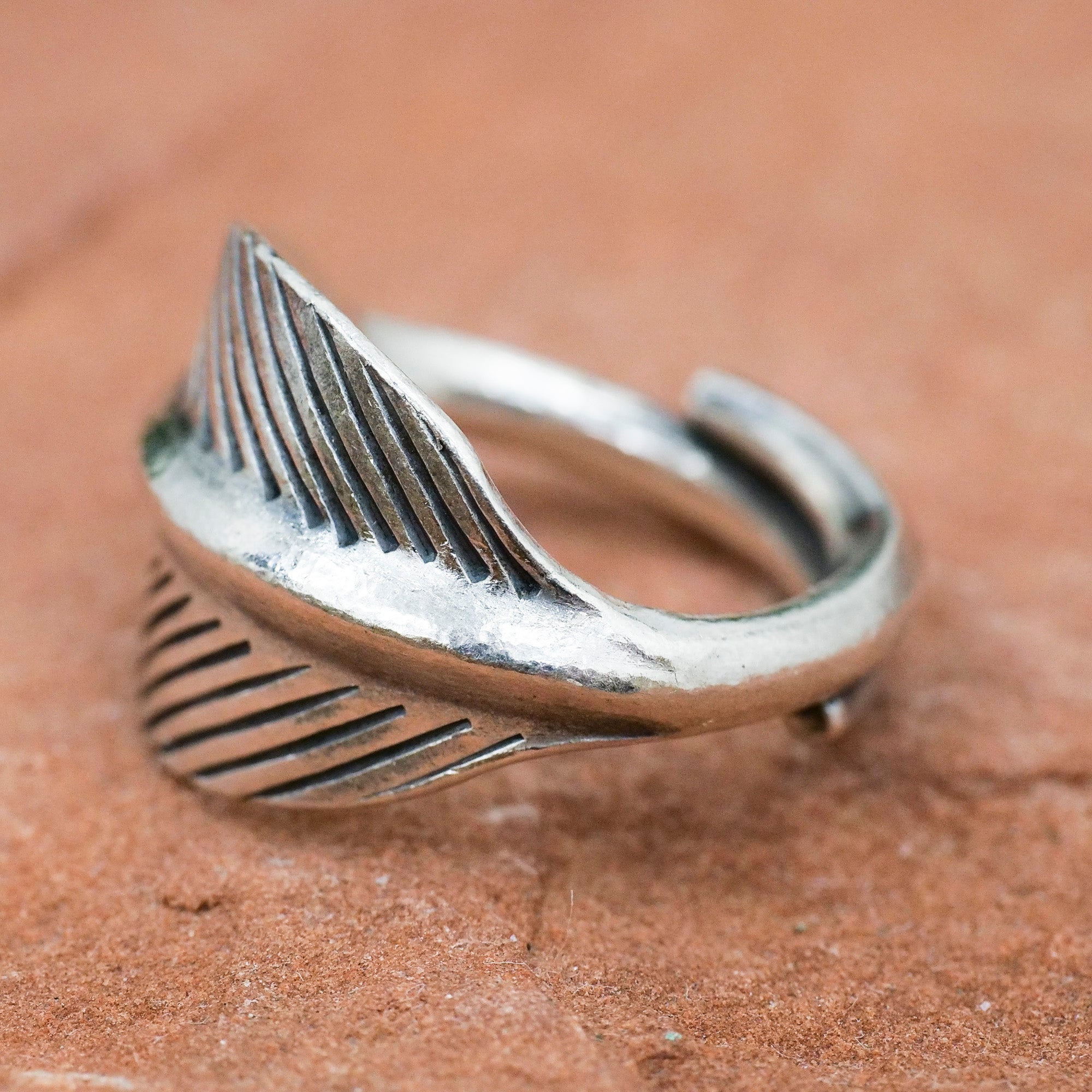 Silver Feather Ring Jewelry: Ring Anantara Silver 