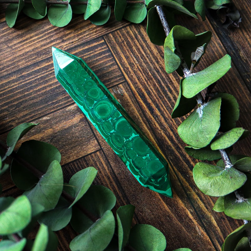 Double Terminated Malachite Point