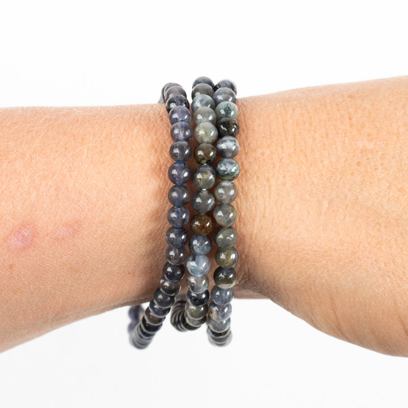 Iolite Bracelet Jewelry: Bracelet Milk and Honey 4mm