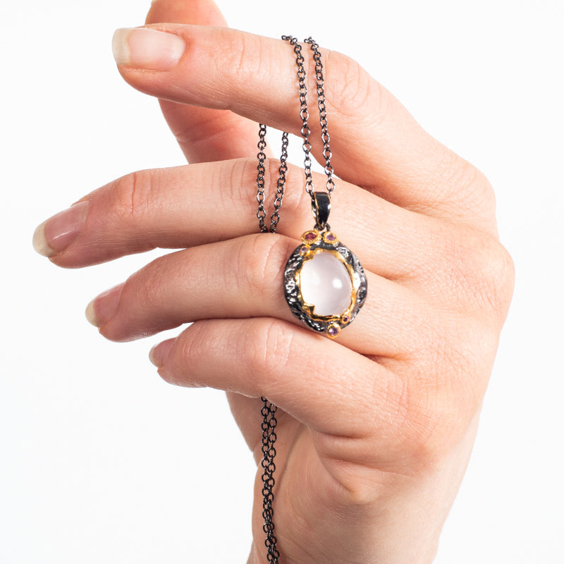 Rose Quartz and Rhodolite Necklace Jewelry: Pendant Amberlite