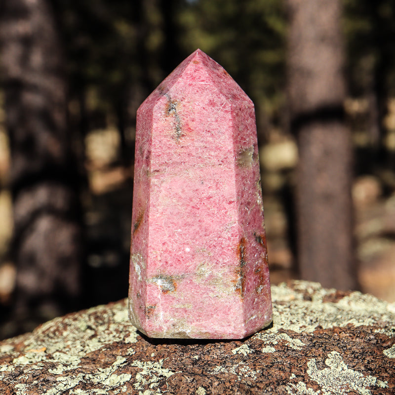 Rhodonite Point