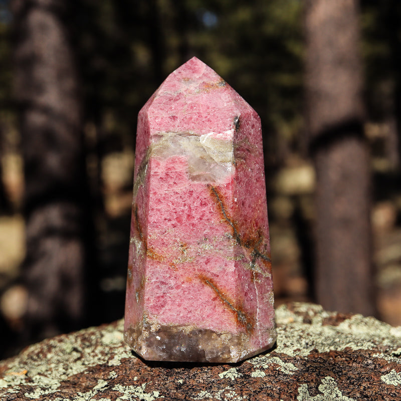 Rhodonite Point
