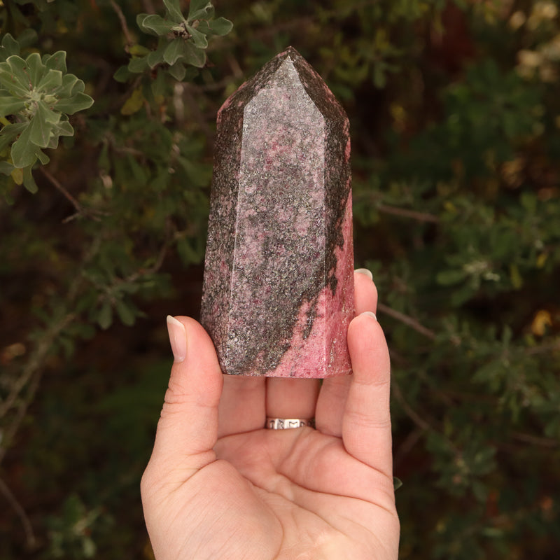 Rhodonite Point