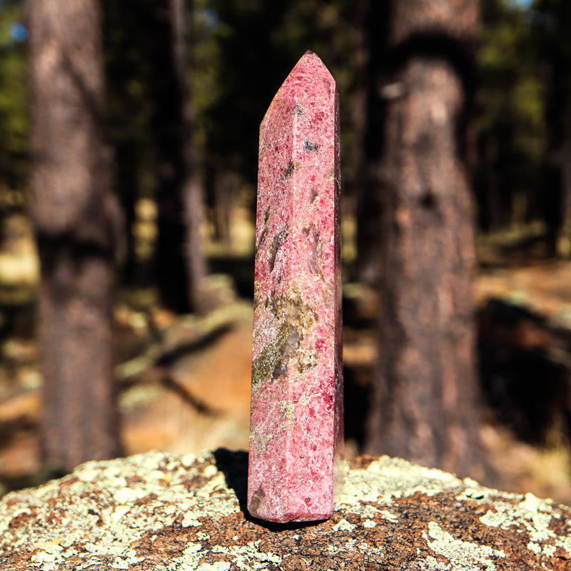 Rhodonite Point