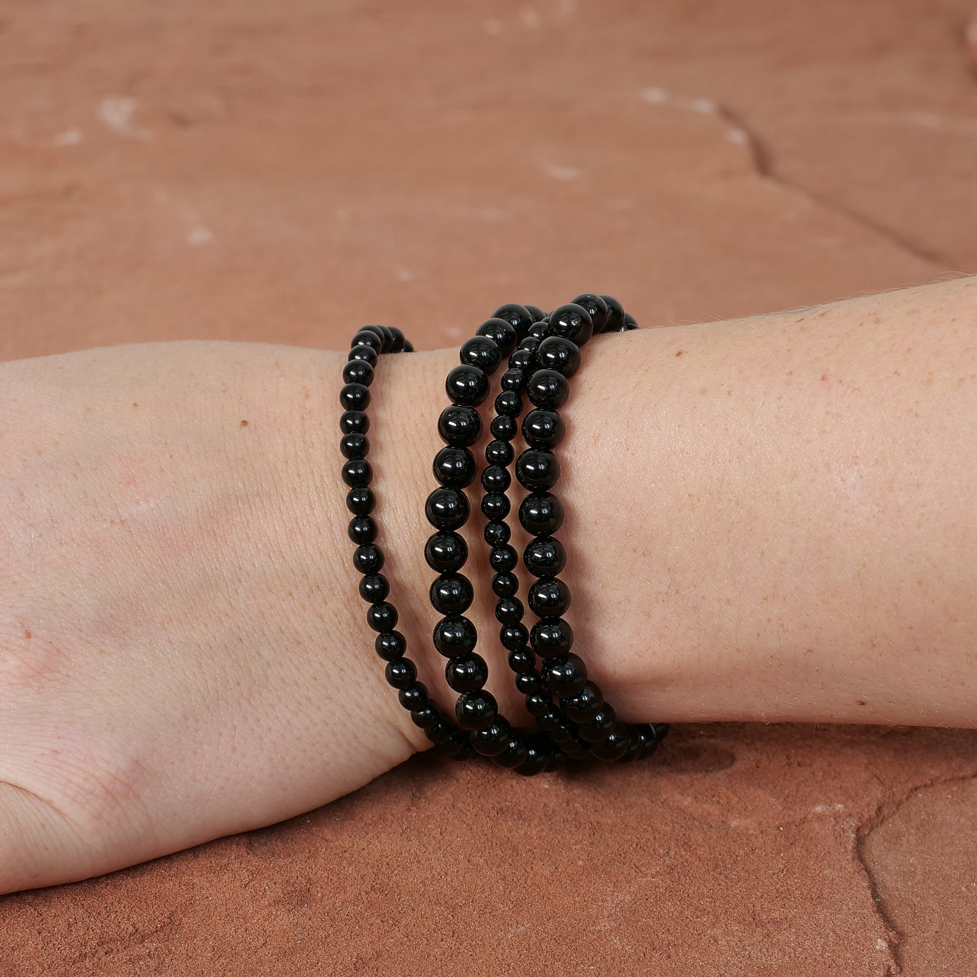 Black Tourmaline Bracelet Jewelry: Bracelet Milk and Honey