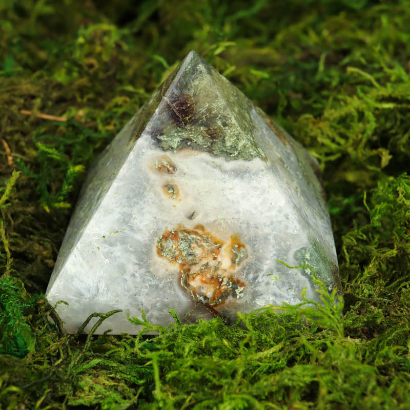 Moss Agate Pyramid Crystal Pyramid Crystal Magic