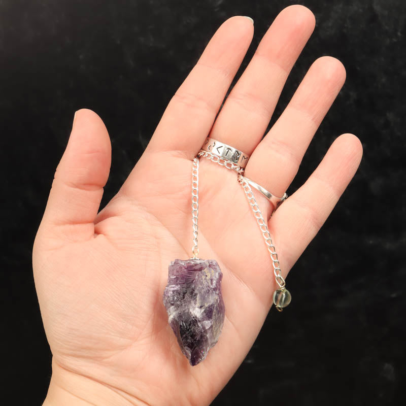 Raw Crystal Pendulum Gifts & Decor: Pendulum Crystal Magic online 