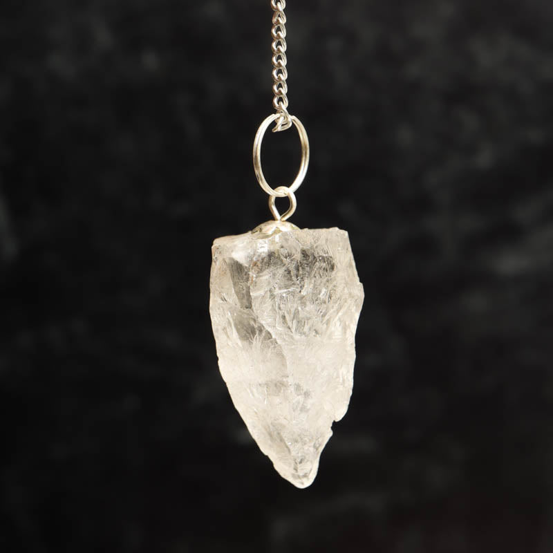 Raw Crystal Pendulum Gifts & Decor: Pendulum Crystal Magic online Clear Quartz 
