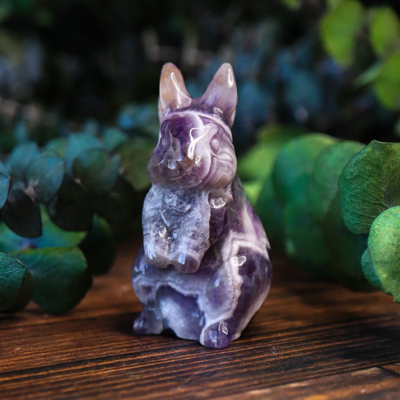 Amethyst Chevron Carved Rabbit