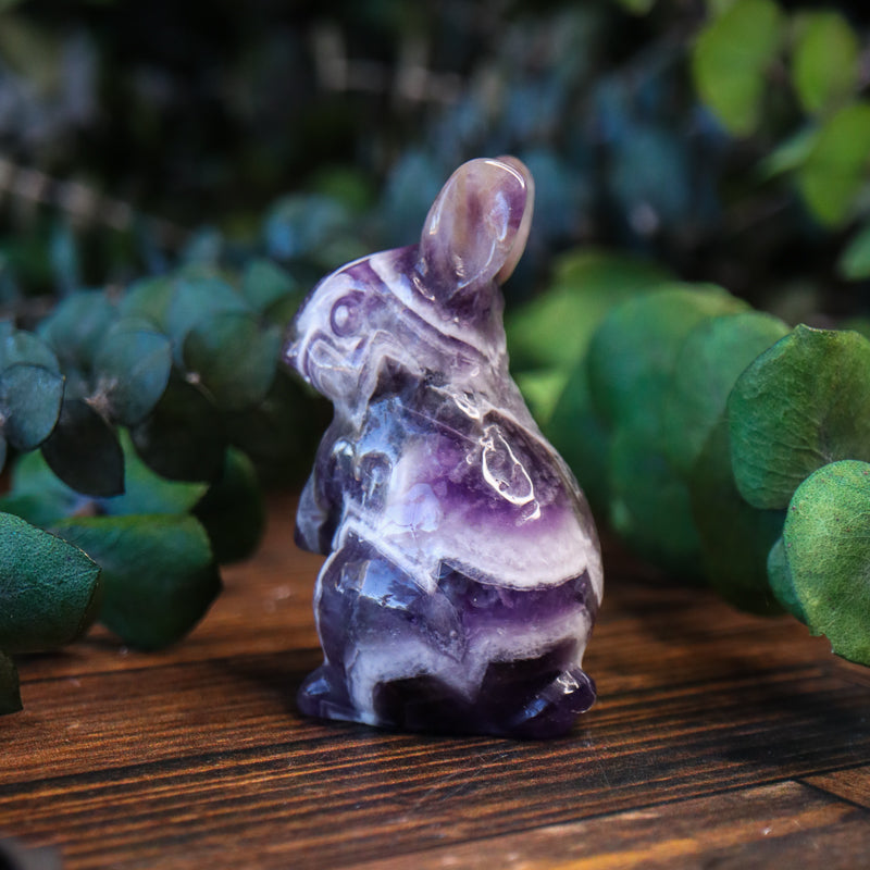 Amethyst Chevron Carved Rabbit