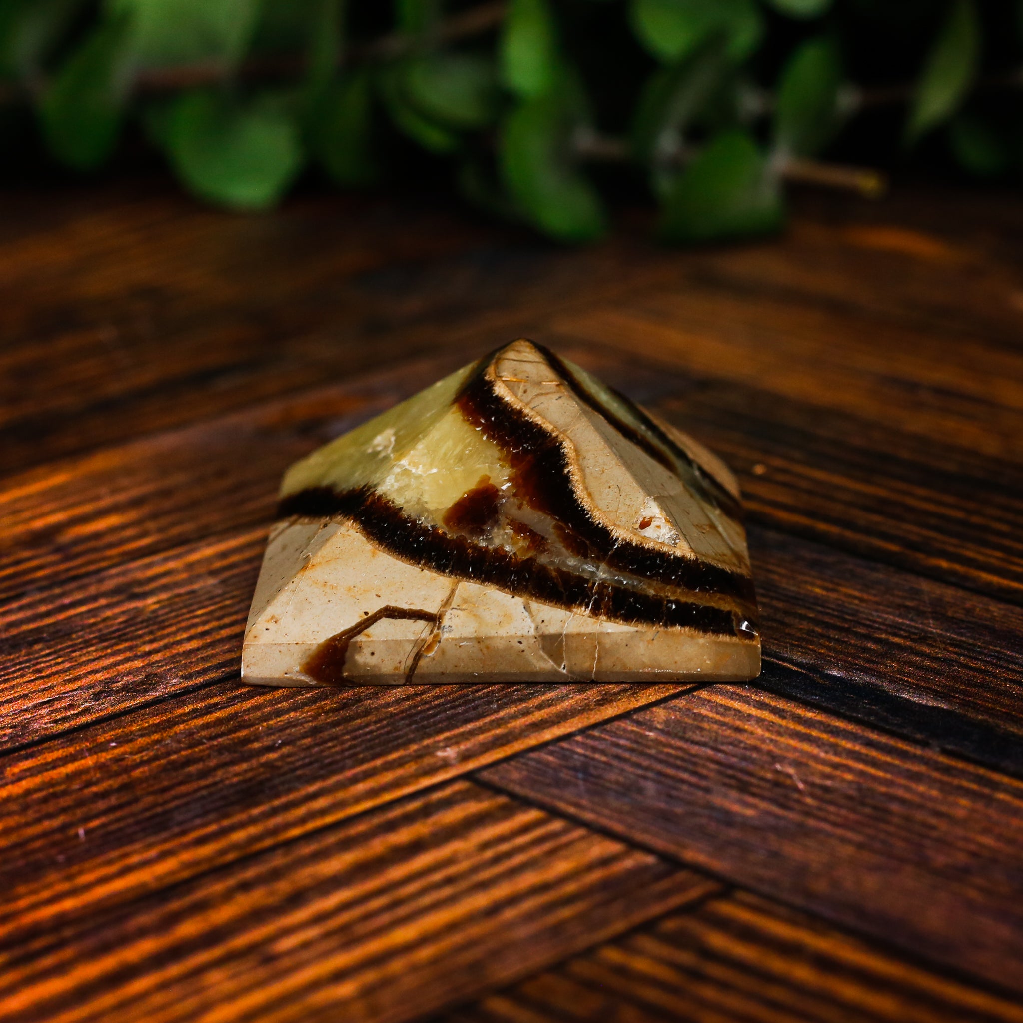 Septarian Pyramid