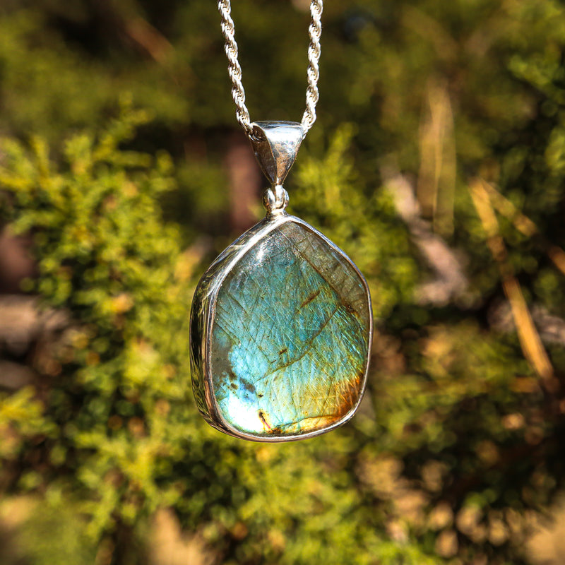 Labradorite Pendant