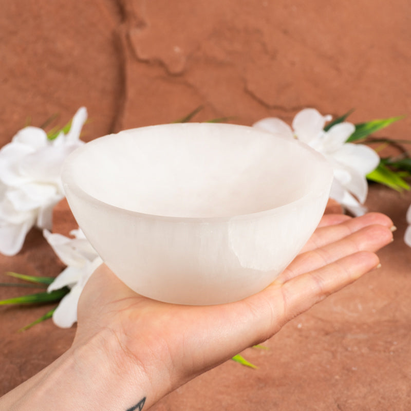 Selenite Bowls Crystal Bowl Crystal Magic online 