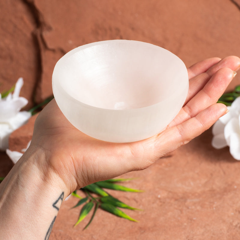 Selenite Bowls Crystal Bowl Crystal Magic online 