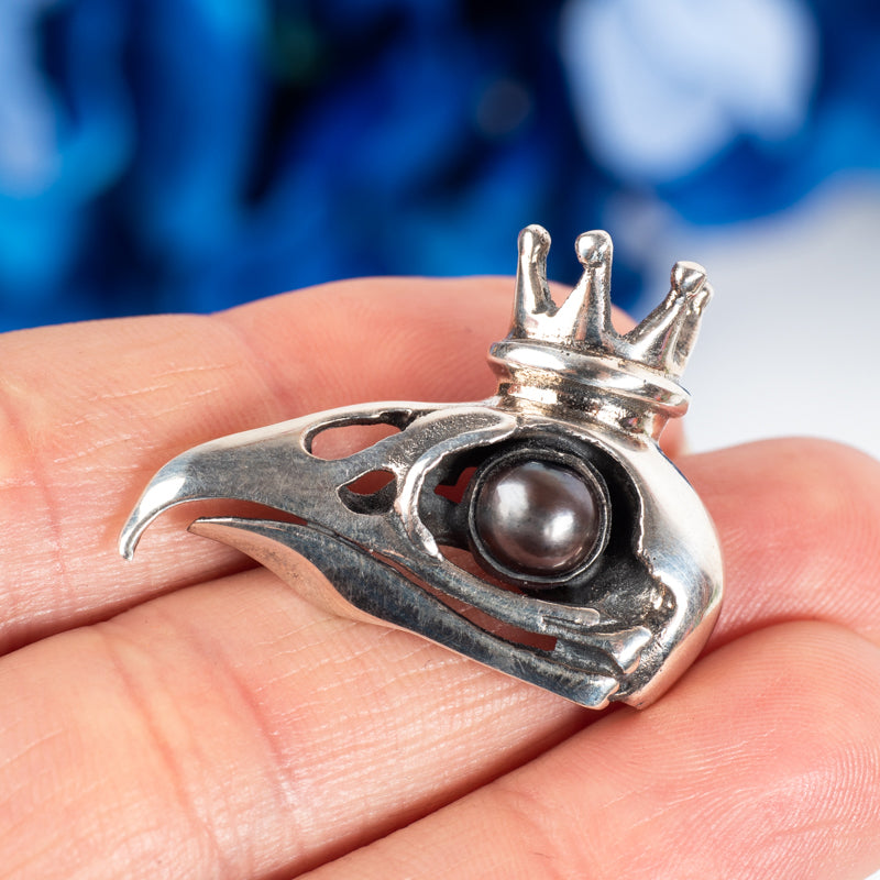 Royal Vulture Pendant Jewelry: Pendant Mercurious Designs 