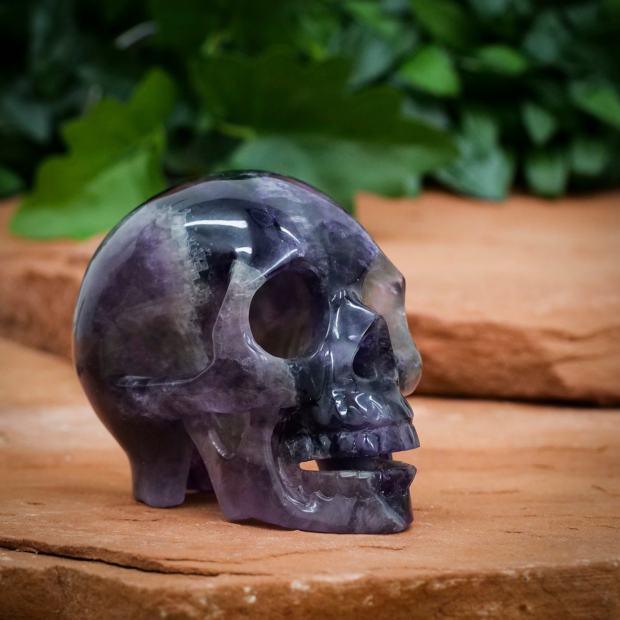 Rainbow fluorite crystal skull stone 5.08 cm high quality handicraft carving